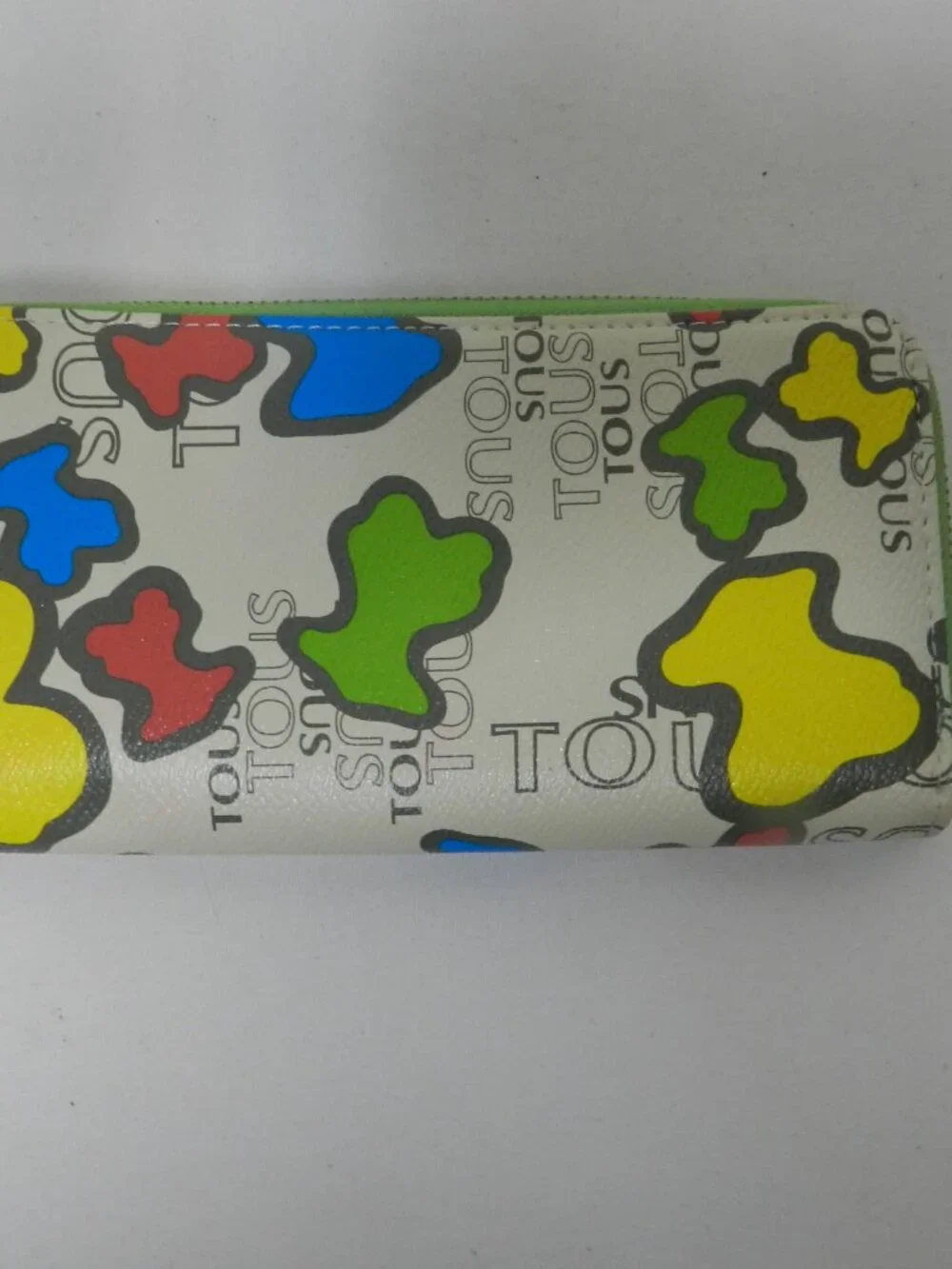TOUS Leather zip around clutch wallet w/ Teddy Bear abstract 8